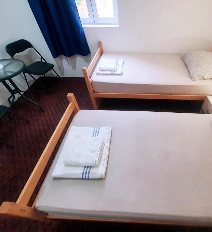Motel Stone Gardens Doli Екстериор снимка
